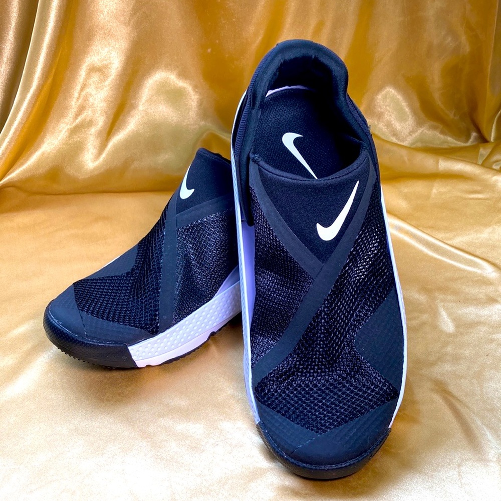 Nike Go FlyEase on/Off Women's Shoes Size 8.5 - Picture 7 of 9